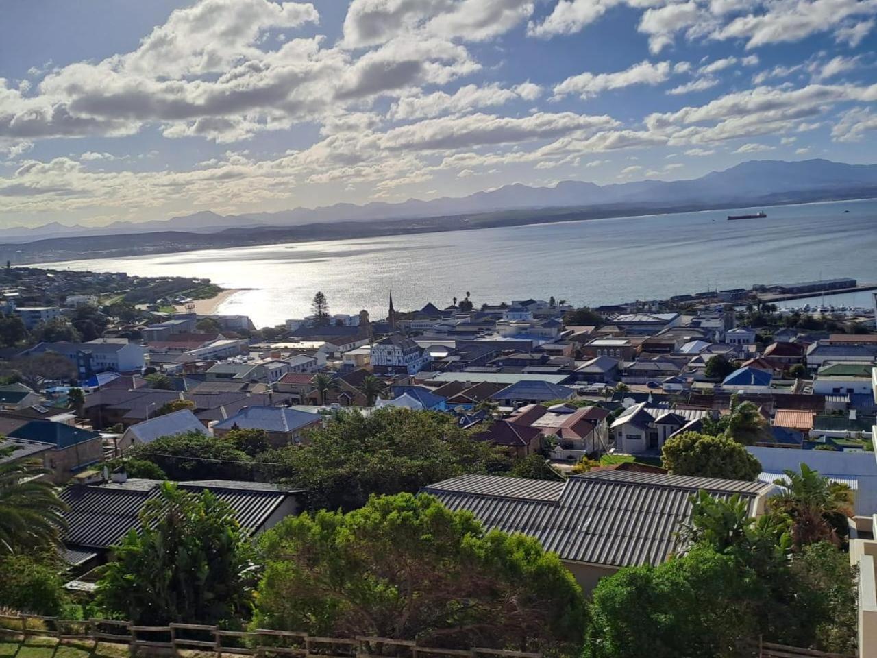 Ana'S Place Apartments Mossel Bay Zimmer foto